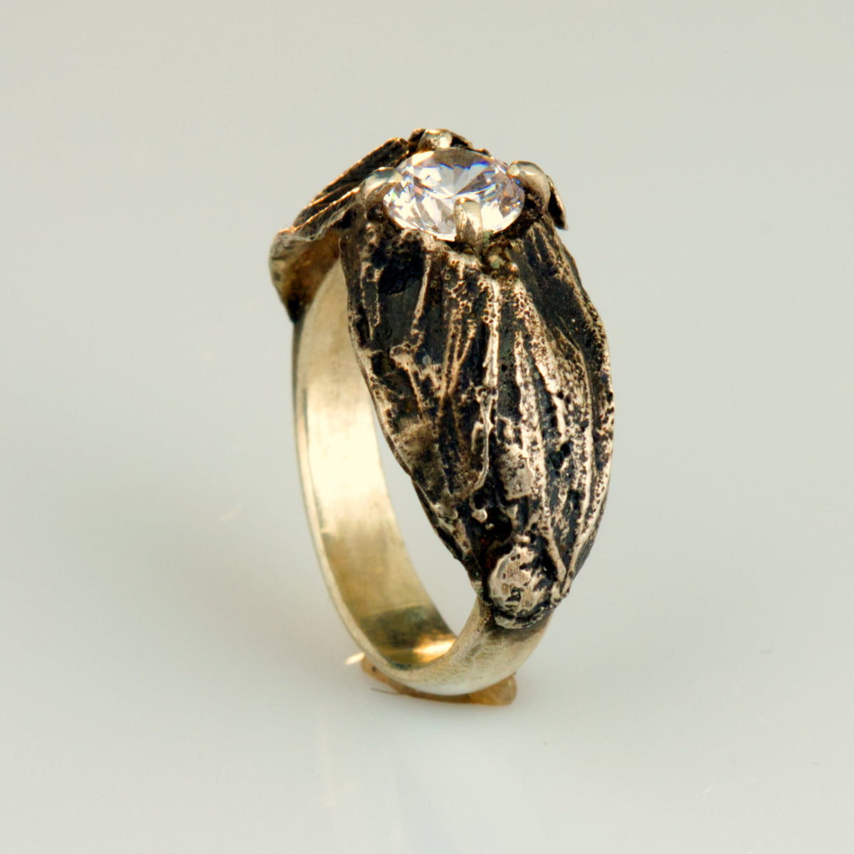 Verlobungsring Schmetterling der Nacht "Motte" aus 925 Silber mit 1ct Moissanit