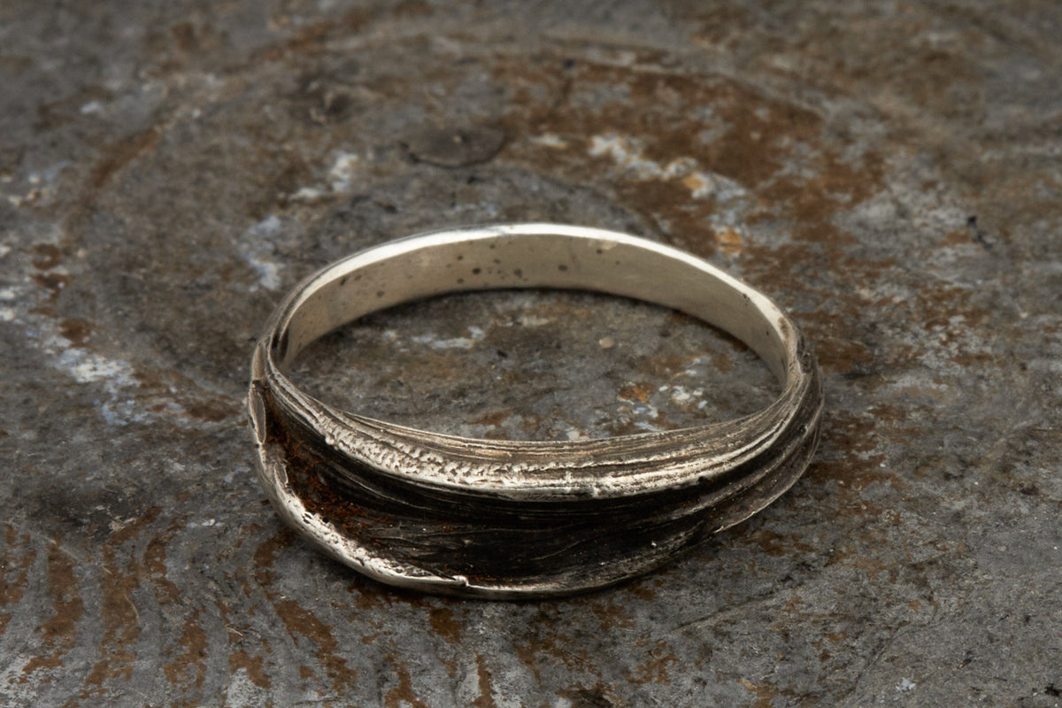Kaugummi Ring Nr.1 Mitsuro Hikime Traditionelle Japanische Technik in 925 Silber geschwärzt