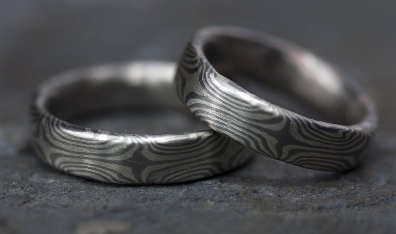 Eheringe Mokume Gane Silber mit Palladium - Goldschmiede Manufaktur Silberschweif Wedding Bands  wedding  Stars  silver  Palladium  noble  Mokume Gane  handmade  handforge  handcrafted  goldsmith  engagement rings