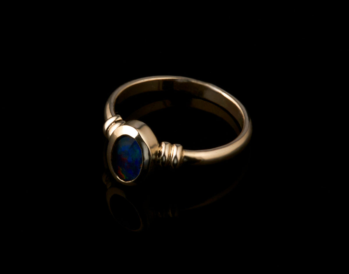 Ring mit ovalem Opal 8x6mm 925 Silber poliert schlicht und edel Goldschmiede und Trauring Manufaktur Silberscheif www.gutms.live